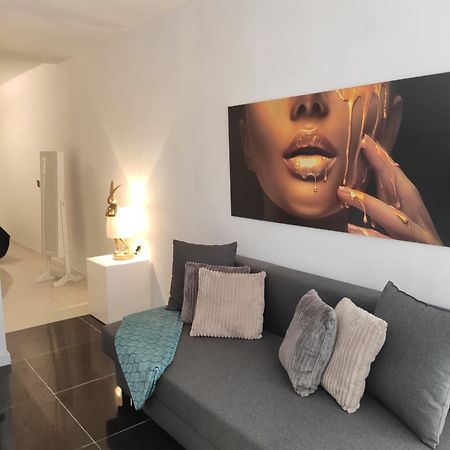 Winnie'S Homestay Las Palmas de Gran Canaria Ngoại thất bức ảnh